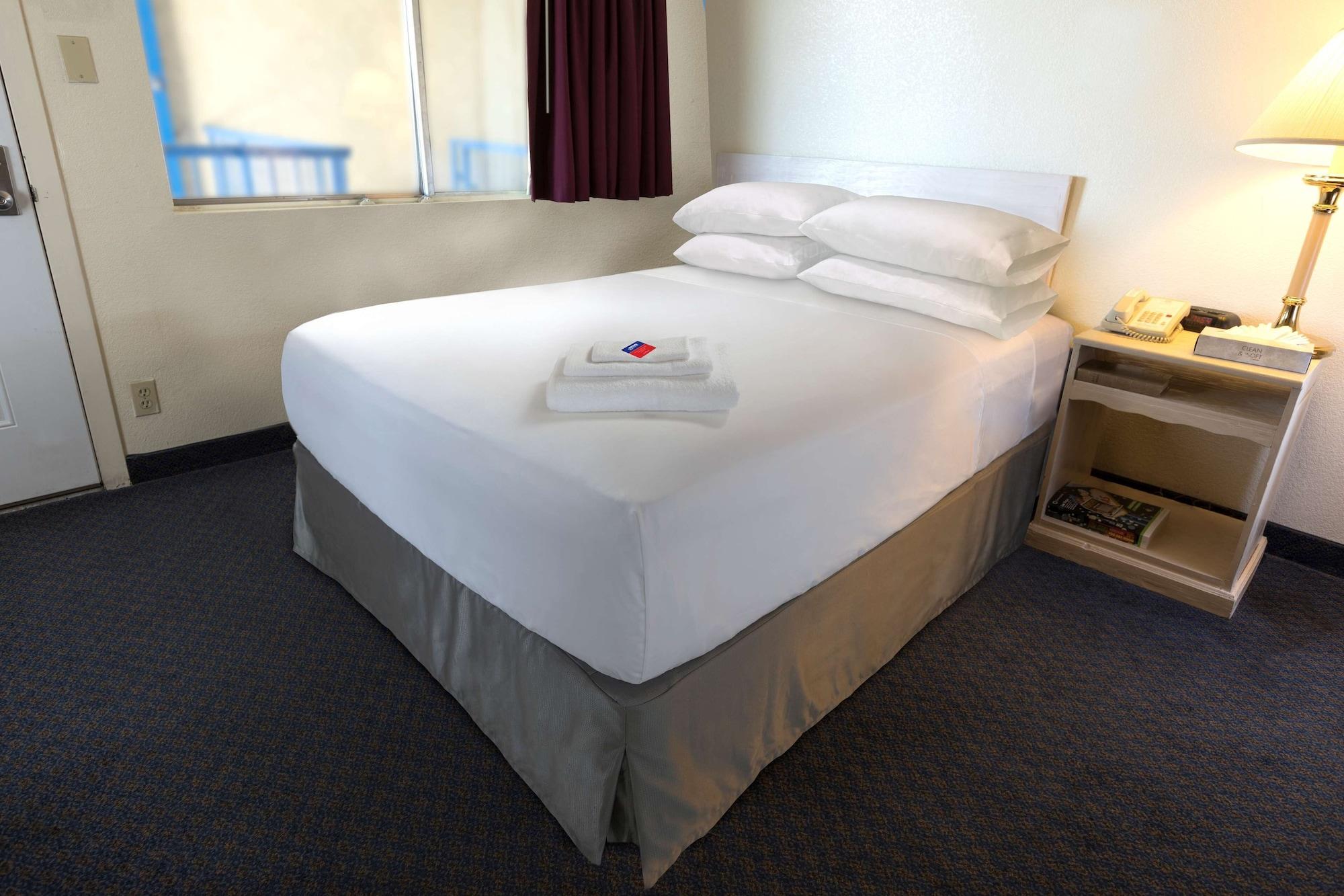 Canadas Best Value Inn-Принс-Джордж Екстер'єр фото