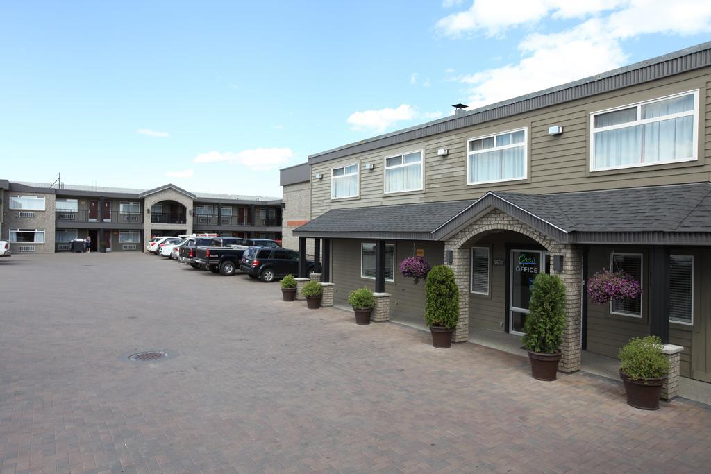 Canadas Best Value Inn-Принс-Джордж Екстер'єр фото